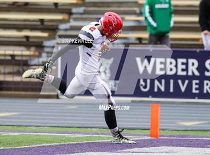 Thumbnail 3 in Delta vs. Beaver (UHSAA 2A Semifinal) photogallery.