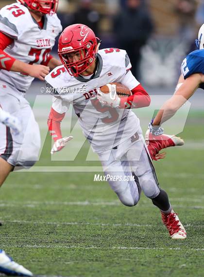 Thumbnail 3 in Delta vs. Beaver (UHSAA 2A Semifinal) photogallery.