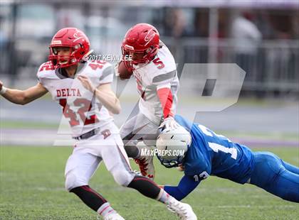 Thumbnail 3 in Delta vs. Beaver (UHSAA 2A Semifinal) photogallery.