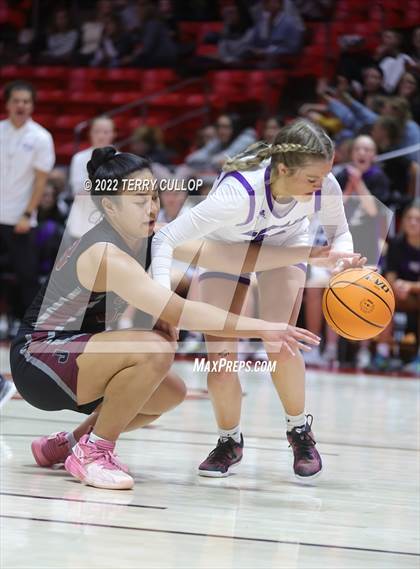 Thumbnail 2 in Jordan vs. Lehi (UHSAA 5A Quarterfinal) photogallery.