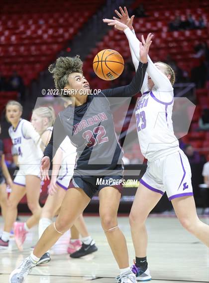 Thumbnail 1 in Jordan vs. Lehi (UHSAA 5A Quarterfinal) photogallery.