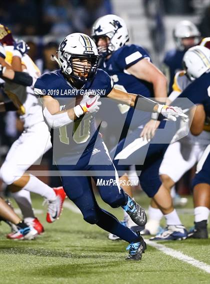 Thumbnail 1 in Woodrow Wilson vs. West Ranch (CIF SS Div 7 Quarter Final) photogallery.