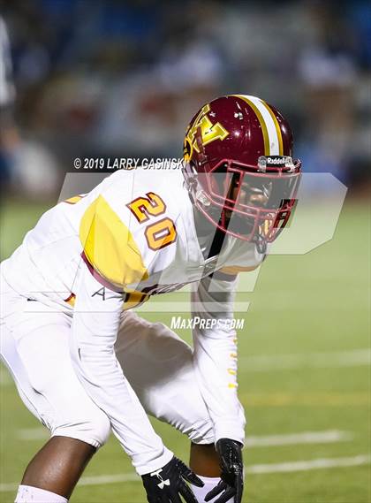 Thumbnail 1 in Woodrow Wilson vs. West Ranch (CIF SS Div 7 Quarter Final) photogallery.