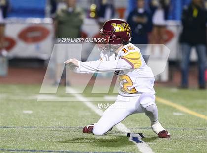 Thumbnail 3 in Woodrow Wilson vs. West Ranch (CIF SS Div 7 Quarter Final) photogallery.