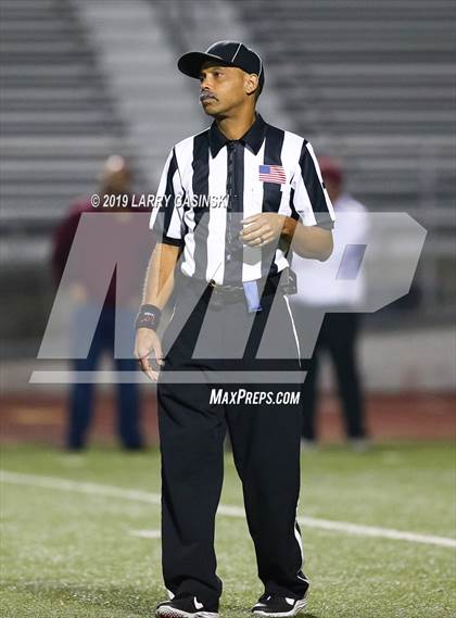 Thumbnail 3 in Woodrow Wilson vs. West Ranch (CIF SS Div 7 Quarter Final) photogallery.