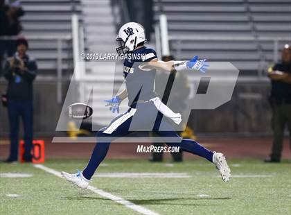 Thumbnail 1 in Woodrow Wilson vs. West Ranch (CIF SS Div 7 Quarter Final) photogallery.