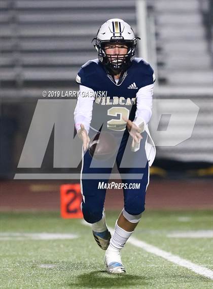 Thumbnail 2 in Woodrow Wilson vs. West Ranch (CIF SS Div 7 Quarter Final) photogallery.