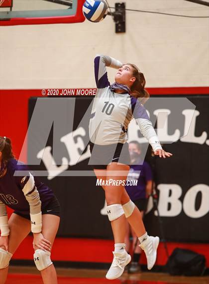 Thumbnail 3 in Canyon @ Levelland photogallery.