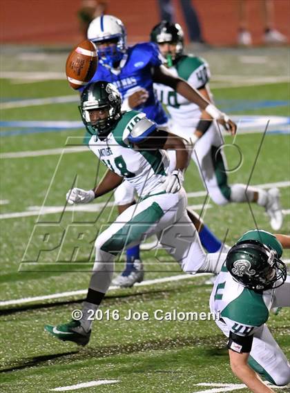 Thumbnail 3 in MacArthur [Douglas] vs Reagan [Ronald]  photogallery.