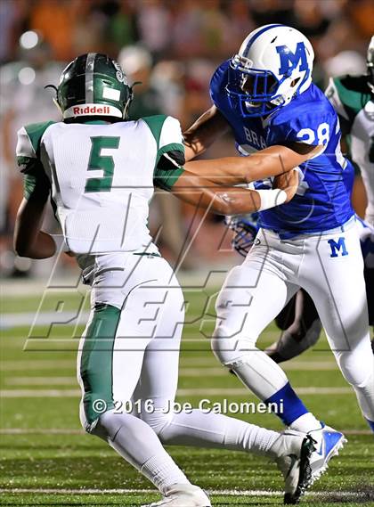 Thumbnail 2 in MacArthur [Douglas] vs Reagan [Ronald]  photogallery.