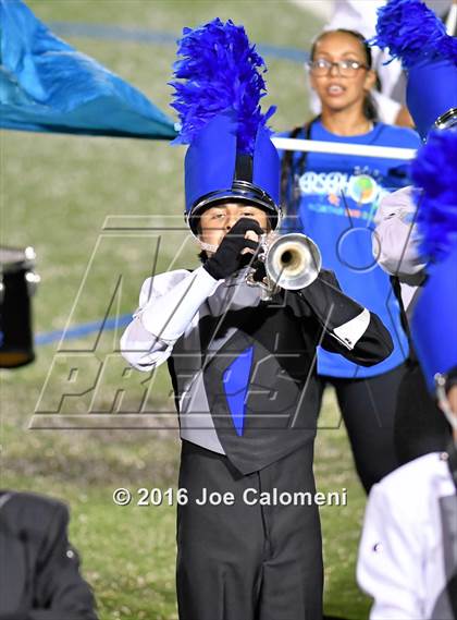 Thumbnail 1 in MacArthur [Douglas] vs Reagan [Ronald]  photogallery.