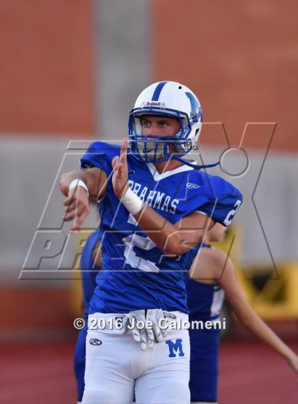 Thumbnail 3 in MacArthur [Douglas] vs Reagan [Ronald]  photogallery.