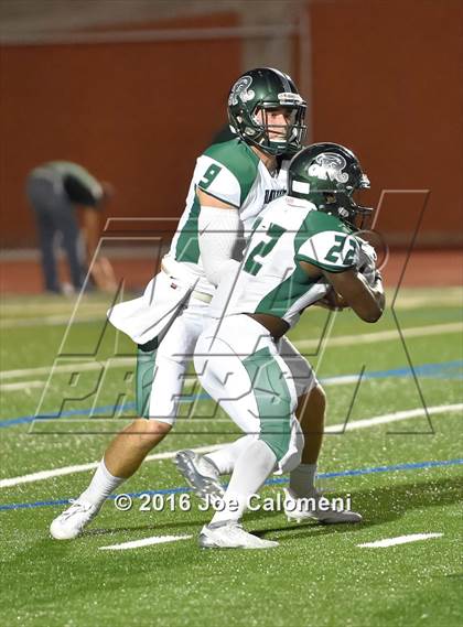Thumbnail 2 in MacArthur [Douglas] vs Reagan [Ronald]  photogallery.