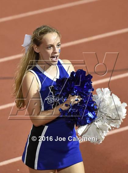 Thumbnail 2 in MacArthur [Douglas] vs Reagan [Ronald]  photogallery.