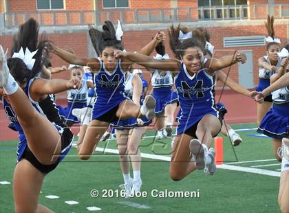 Thumbnail 3 in MacArthur [Douglas] vs Reagan [Ronald]  photogallery.