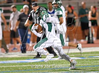 Thumbnail 2 in MacArthur [Douglas] vs Reagan [Ronald]  photogallery.