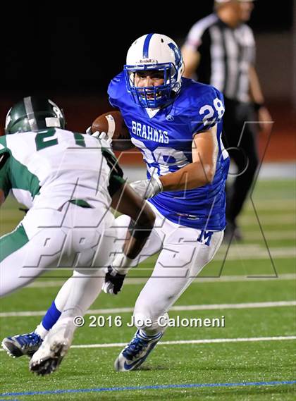 Thumbnail 1 in MacArthur [Douglas] vs Reagan [Ronald]  photogallery.