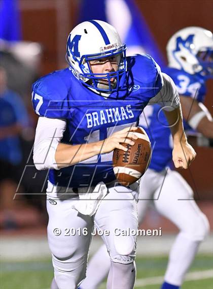 Thumbnail 1 in MacArthur [Douglas] vs Reagan [Ronald]  photogallery.