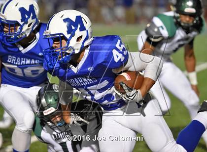 Thumbnail 1 in MacArthur [Douglas] vs Reagan [Ronald]  photogallery.