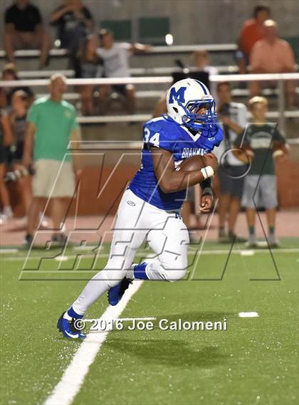 Thumbnail 2 in MacArthur [Douglas] vs Reagan [Ronald]  photogallery.
