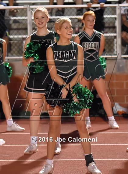 Thumbnail 2 in MacArthur [Douglas] vs Reagan [Ronald]  photogallery.