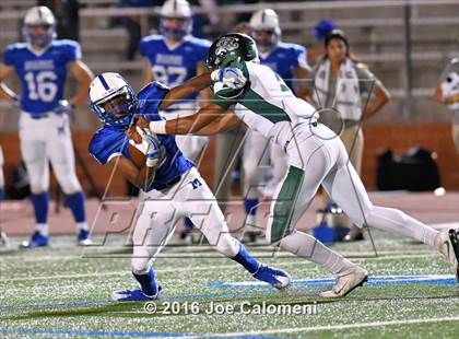 Thumbnail 1 in MacArthur [Douglas] vs Reagan [Ronald]  photogallery.