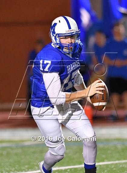 Thumbnail 3 in MacArthur [Douglas] vs Reagan [Ronald]  photogallery.