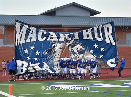 Thumbnail 3 in MacArthur [Douglas] vs Reagan [Ronald]  photogallery.
