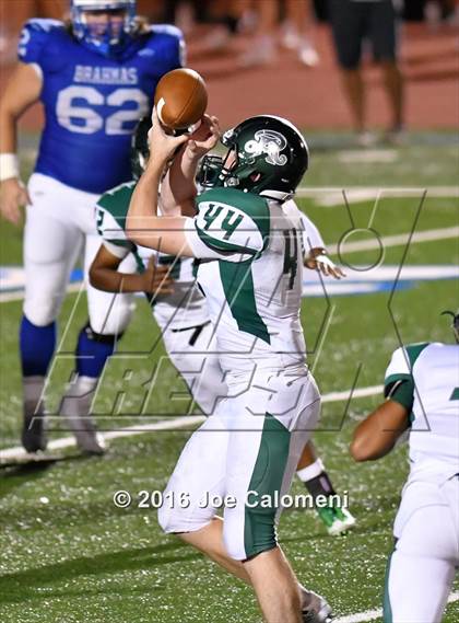Thumbnail 2 in MacArthur [Douglas] vs Reagan [Ronald]  photogallery.