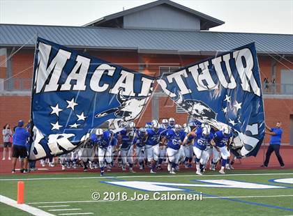 Thumbnail 1 in MacArthur [Douglas] vs Reagan [Ronald]  photogallery.