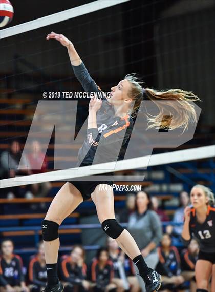 Thumbnail 1 in Perryville vs. Waldron (AAA 3A1st Round Playoff) photogallery.