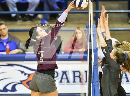 Thumbnail 1 in Perryville vs. Waldron (AAA 3A1st Round Playoff) photogallery.