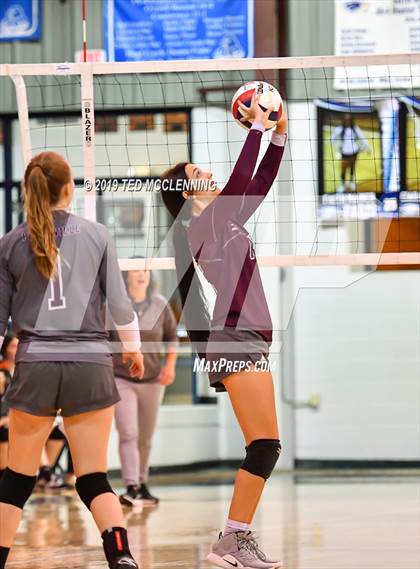 Thumbnail 1 in Perryville vs. Waldron (AAA 3A1st Round Playoff) photogallery.