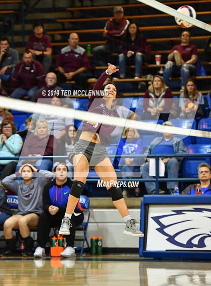 Thumbnail 3 in Perryville vs. Waldron (AAA 3A1st Round Playoff) photogallery.
