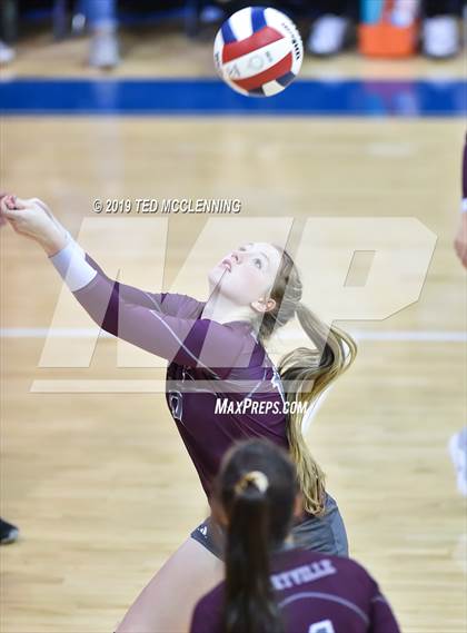 Thumbnail 3 in Perryville vs. Waldron (AAA 3A1st Round Playoff) photogallery.