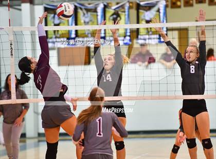 Thumbnail 1 in Perryville vs. Waldron (AAA 3A1st Round Playoff) photogallery.