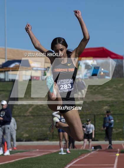 Thumbnail 1 in Bill Summa Invitational photogallery.