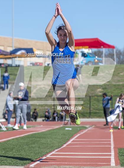 Thumbnail 3 in Bill Summa Invitational photogallery.