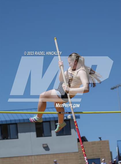Thumbnail 1 in Bill Summa Invitational photogallery.