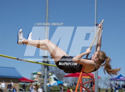 Thumbnail 1 in Bill Summa Invitational photogallery.