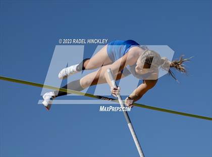 Thumbnail 1 in Bill Summa Invitational photogallery.