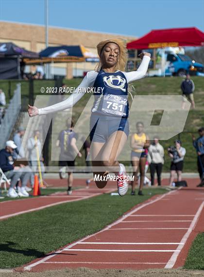 Thumbnail 2 in Bill Summa Invitational photogallery.