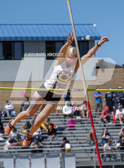 Thumbnail 3 in Bill Summa Invitational photogallery.