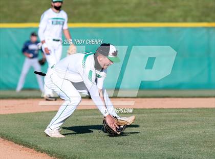 Thumbnail 2 in Cuthbertson @ Weddington photogallery.