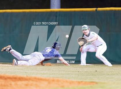 Thumbnail 2 in Cuthbertson @ Weddington photogallery.