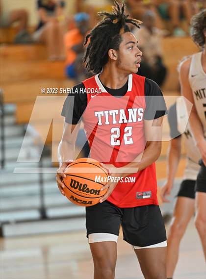 Thumbnail 3 in Tampa Bay Tech vs Mitchell  (The Hoop Vibe - Preseason League) photogallery.