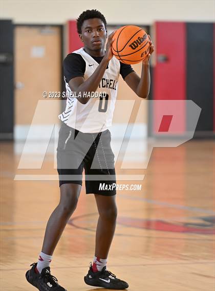 Thumbnail 2 in Tampa Bay Tech vs Mitchell  (The Hoop Vibe - Preseason League) photogallery.