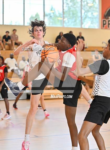 Thumbnail 1 in Tampa Bay Tech vs Mitchell  (The Hoop Vibe - Preseason League) photogallery.