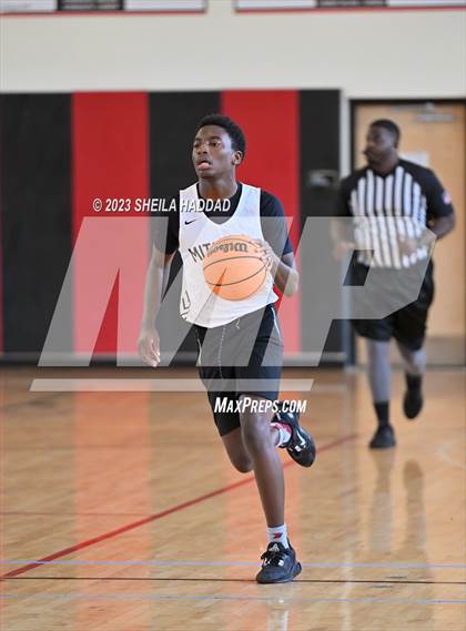 Thumbnail 3 in Tampa Bay Tech vs Mitchell  (The Hoop Vibe - Preseason League) photogallery.
