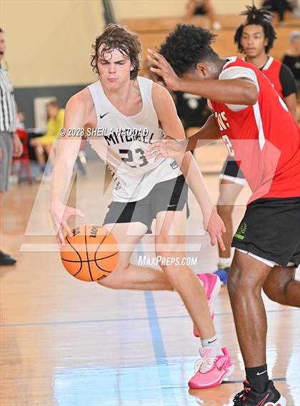 Thumbnail 3 in Tampa Bay Tech vs Mitchell  (The Hoop Vibe - Preseason League) photogallery.